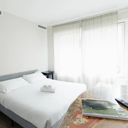 Angelina By 